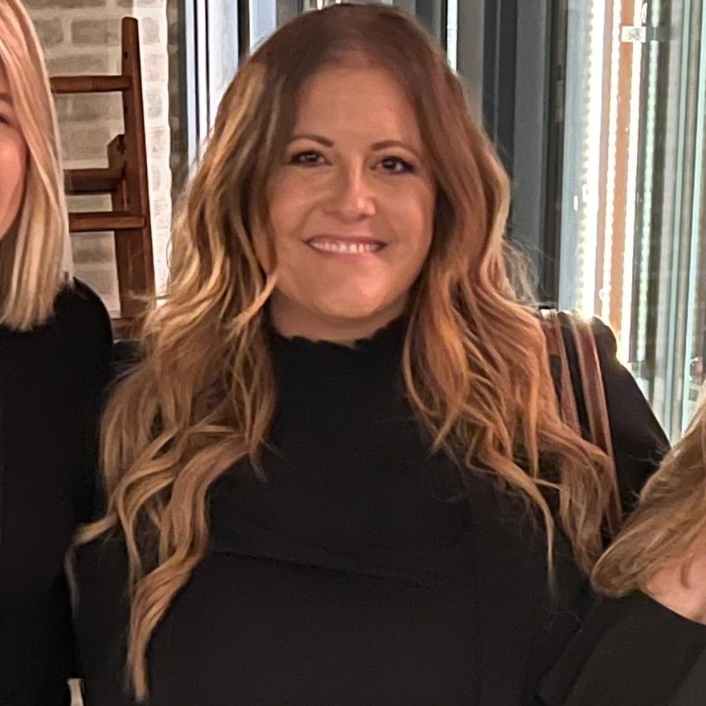Meet your Posher, Whitney
